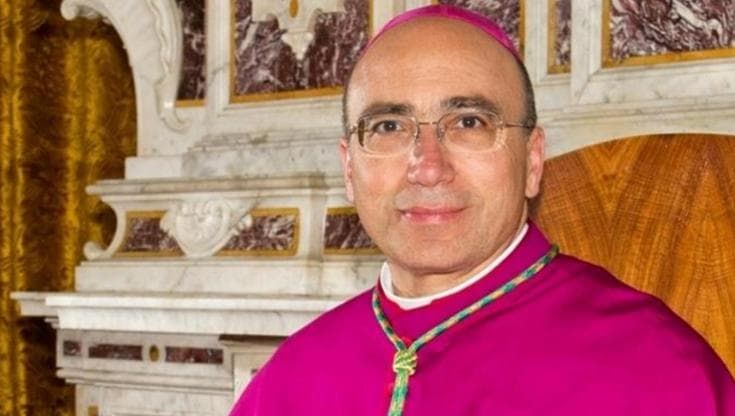 Dall'arcivescovo di Capua e vescovo di Caserta solidarietà a Leone XIV dopo gli attacchi di Trump
