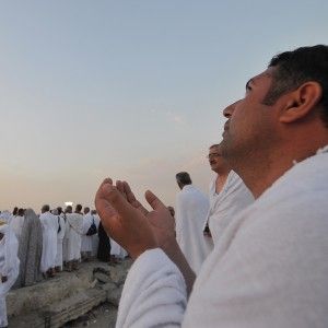 Islam, al via il pellegrinaggio alla Mecca.<br />Due milioni di fedeli e la paura della Sars