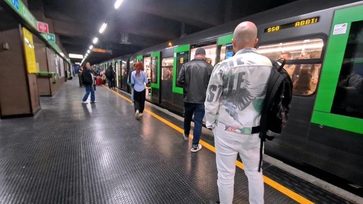La linea M2 del metrò sarà interrotta in estate per cambiare i binari