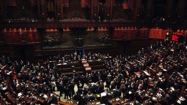 Quirinale, le misure di sicurezza allo studio: voto per fasce orarie e non più di 200 in Aula