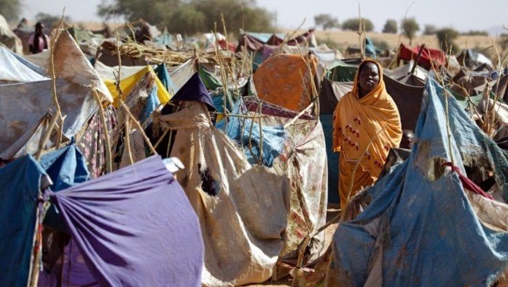 Sud Sudan, scappano dai conflitti ma trovano le alluvioni: la vita dura dei rifugiati nei campi profughi del Sudan 