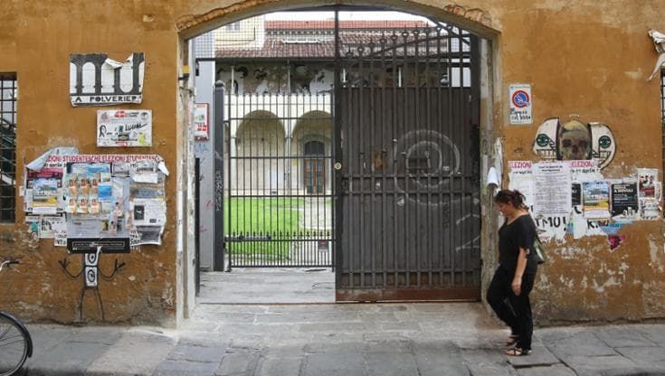 Firenze, la Polveriera: “Irruzione di giovani di Futuro nazionale nel chiostro di Sant’Apollonia”