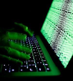 La minaccia dei pirati online su fabbriche, auto e webcam: così Symantec e Kaspersky combattono gli hacker