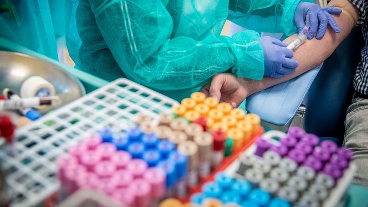 Bologna, corsa ai test sierologici nei laboratori privati