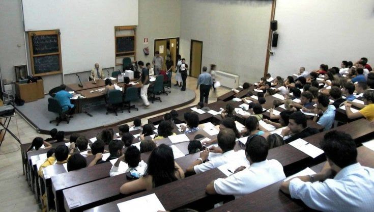 L’università non si mobilita ma l’ex rettore sposta gli equilibri a destra