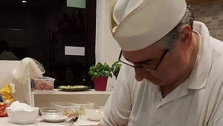 Bari, addio a Gennaro Perlino lo storico pizzaiolo di San Girolamo-Fesca. "Un simbolo del quartiere"