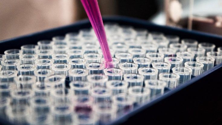 Tumore al seno, mortalità ridotta del 7% in 6 anni. Ma servono nuove cure