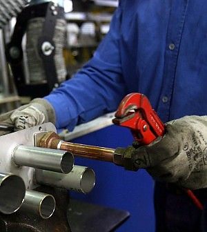 Confindustria: Italia arretra ancora, sorpasso Brasile&nbsp;