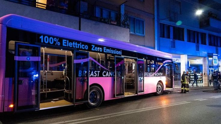Mestre, spunta un terzo incidente: a giugno bus elettrico tamponò un camion. L’autista: “Frenai ma il mezzo accelerò”