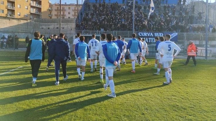 FC Matera addio alla serie D, il sogno svanito con Tosoni. Ora è corsa all’iscrizione in Eccellenza