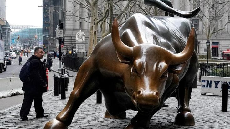 Le Borse di oggi, 18 gennaio. La Ue chiude in positivo, nonostante si raffreddino le attese per un taglio dei tassi