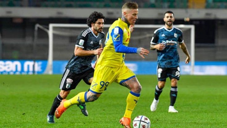 Serie B: il Chievo batte l'Entella e si rilancia, frena il Frosinone