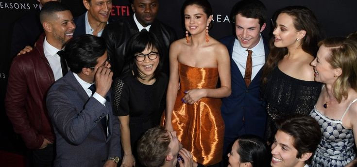 Elle Fanning e Selena Gomez nel nuovo film di Woody Allen