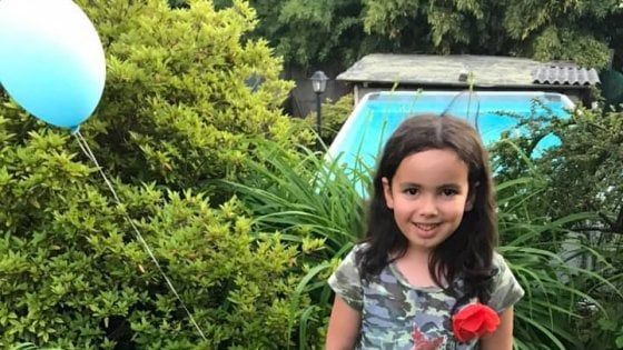 Il palloncino percorre 500 chilometri in nove ore e dalla Germania atterra nel giardino di Alexandra nel Varesotto