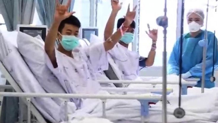 Thailandia, i tre giovani eroi "senza Stato" ma famosi in tutto il mondo