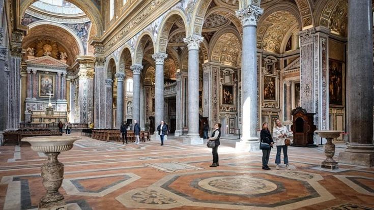 Domus Aurea dei Girolamini, primo giorno da record: 1200 visite nella chiesa-museo a Napoli