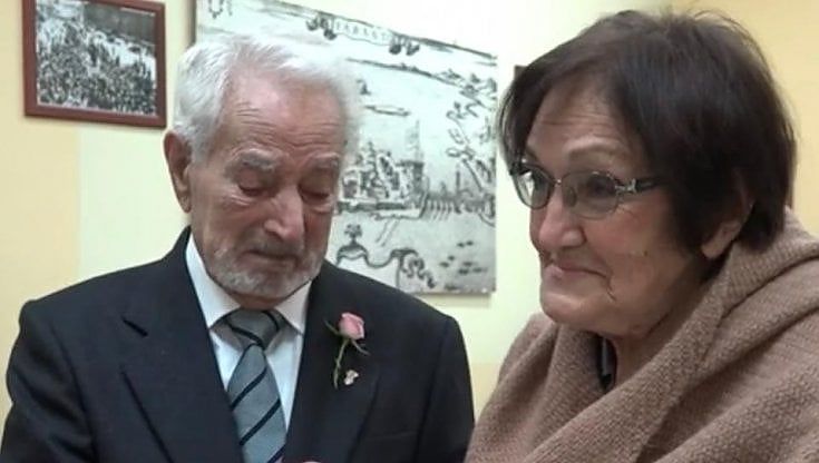 Lui quasi centenario, lei 90enne: oggi sposi. A Taranto festa per Enza e Pietro. La nipote: "Per noi una bomba di energia"