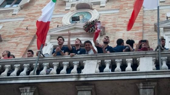 Famiglie allo stadio e record di imbattibilità. Maceratese modello d'Italia