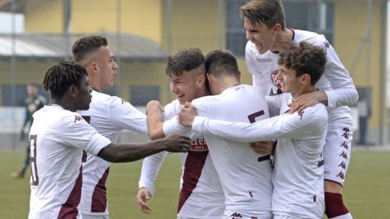 Calcio, Trofeo Beppe Viola: in finale vanno Bologna e Torino