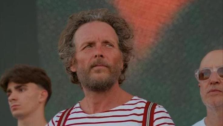 Jovanotti, l'omaggio a Guccini alle prove del tour: "Un gigante al quale tutti dobbiamo qualcosa"