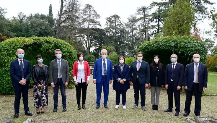 Ecco le deleghe agli otto assessori al governo della Toscana
