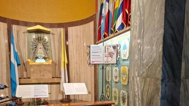 Argentini vicini al Papa, messa con il rosario e spazio per la oracion