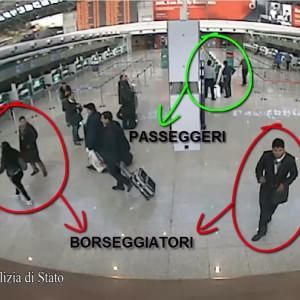 Fiumicino, presa la gang dei borseggiatori in aeroporto