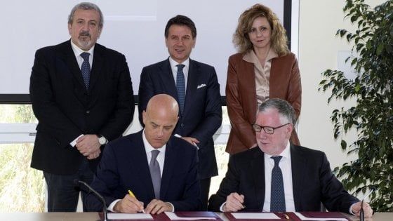 I precari del Cnr a Conte: "Finanziate la nostra ricerca"
