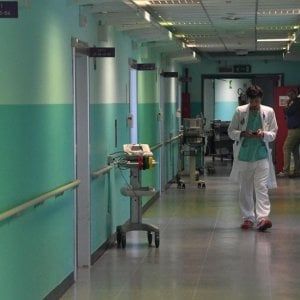 Usa, licenziata dottoressa antisemita: "Darei medicine sbagliate agli ebrei"