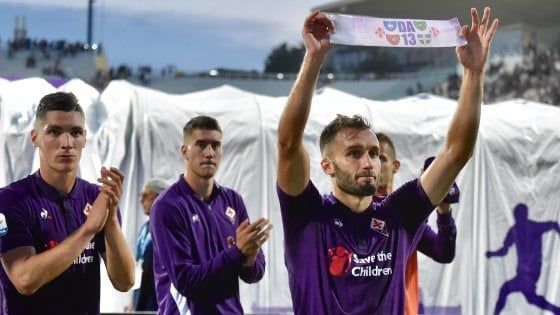 Fascia da capitano, l'ironia della Bild: "L'Italia non ha altri problemi?"