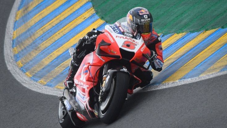 MotoGp, Le Mans: Zarco il più veloce nelle libere, Quartararo secondo, Rossi in ripresa