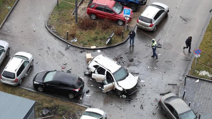 Autobomba uccide un generale russo nel cuore di Mosca: morto Fanil Sarvarov