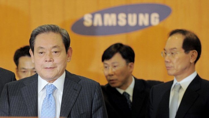 Addio a Lee Kun-hee, l'uomo che rese Samsung un colosso planetario