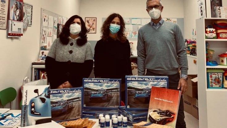 "Babbo Natale Sospeso": al Maggiore di Parma arrivano i modellini Dallara 