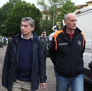 Crollo dei capannoni, Gabrielli attacca<br />"Erano nuovi, questo deve far riflettere"