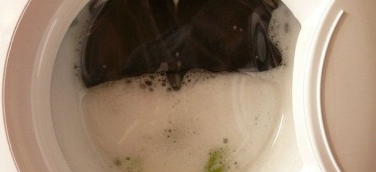 Il lavaggio delicato in lavatrice? Dannoso per l'ambiente. Gli esperti: "Rilascia più microfibre"