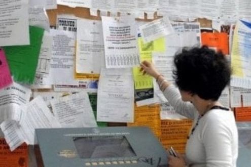 Emergenza Disoccupazione Giovanile Nel Mezzogiorno Soglie Oltre Il 60 Per Cento La Repubblica