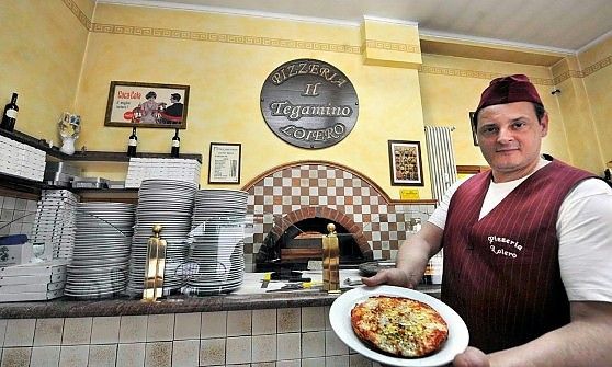 Sulla migliore farinata &egrave; sfida alla pari tra Damiano e Gino