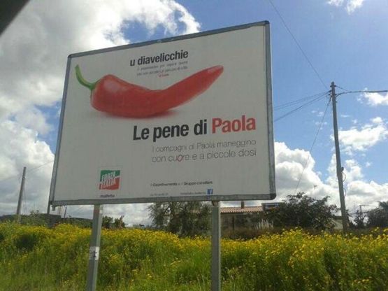 Quei manifesti sessisti al sindaco di Molfetta, <br />le donne di Fi: "Stai serena". Interviene Carfagna