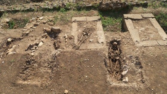 Archeologia, a Priverno torna alla luce la necropoli medievale  