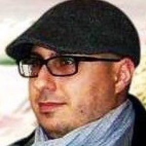 Da Torino a Ferrara, il dramma del venticinquenne che ha perso i genitori uccisi dal fratello