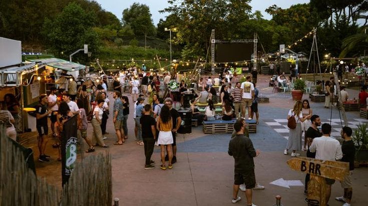 Scomodo e Monk insieme per quattro mesi di concerti, talk e attività culturali per tutti