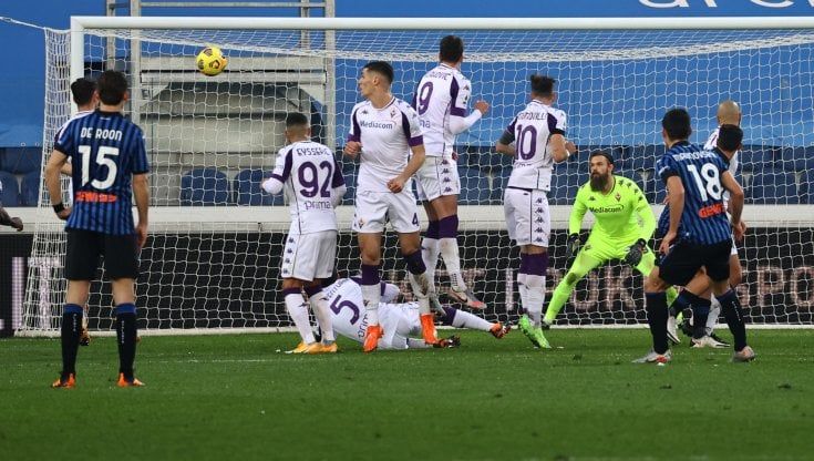 Fiorentina, la rabbia di Commisso: "Tutti in ritiro"