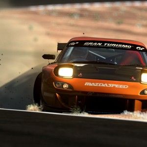 Gran Turismo 6, i bolidi virtuali corrono ancora. Con una dedica interattiva a Ayrton