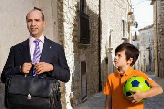Zalone senza confini, incassi verso i 50 milioni. E trascina il cinema italiano