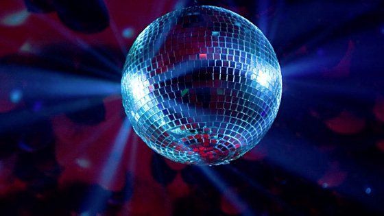 “Let’s Dance”, la guida degli appuntamenti in discoteca a Napoli e provincia