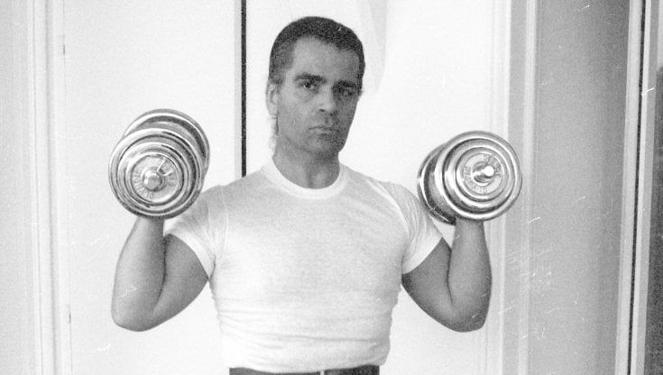Karl Lagerfeld, splendore e scandali di un couturier