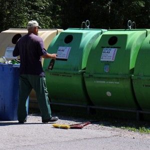 Raccolta differenziata: la Campania recupera e batte la Toscana