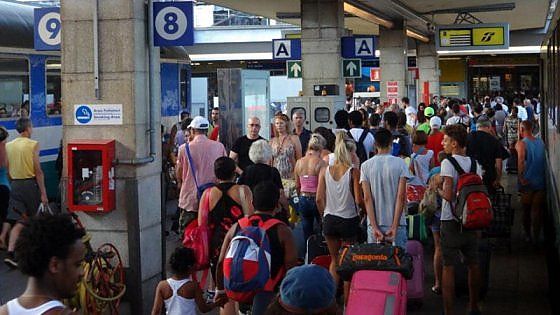Torino, niente "treni del mare" per la Liguria nel primo vero weekend pre-estivo 