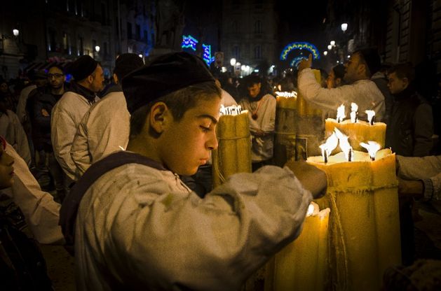 Cinque fotografi raccontano le notti di Sicilia